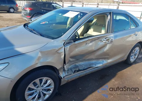 2017 Toyota Camry Le из США, поврежденный, VIN 4T1BF1FK3HU705557